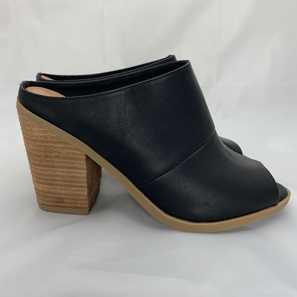 NEW Call it Spring Galerassi Peep Toe Mule Black - Picture 4 of 6